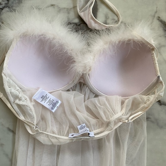 In Bloom Fluffy Pink Lingerie with Thong - Picture 6 of 7